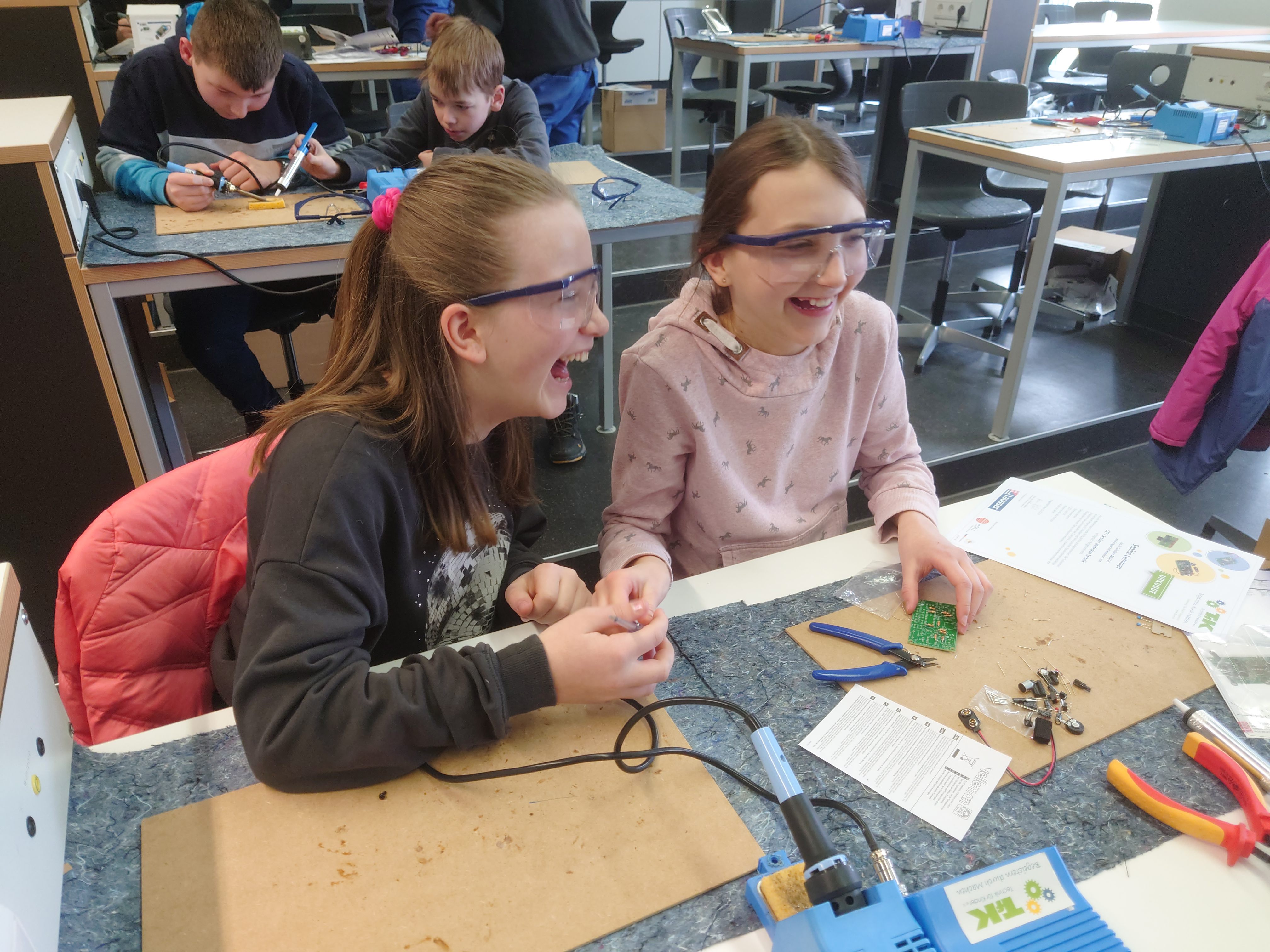 SET – SCHÜLER ENTDECKEN TECHNIK am Veit-Höser-Gymnasium Bogen