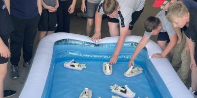 TECHNIKFERIEN im TfK-Technikhaus Deggendorf – „Baue dein eigenes Jet-Boot“