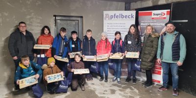 TECHNIKFERIEN "Bau eines eigenen Tabletts aus Mosaik" mit der Apfelbeck Fliesen & Naturstein GmbH