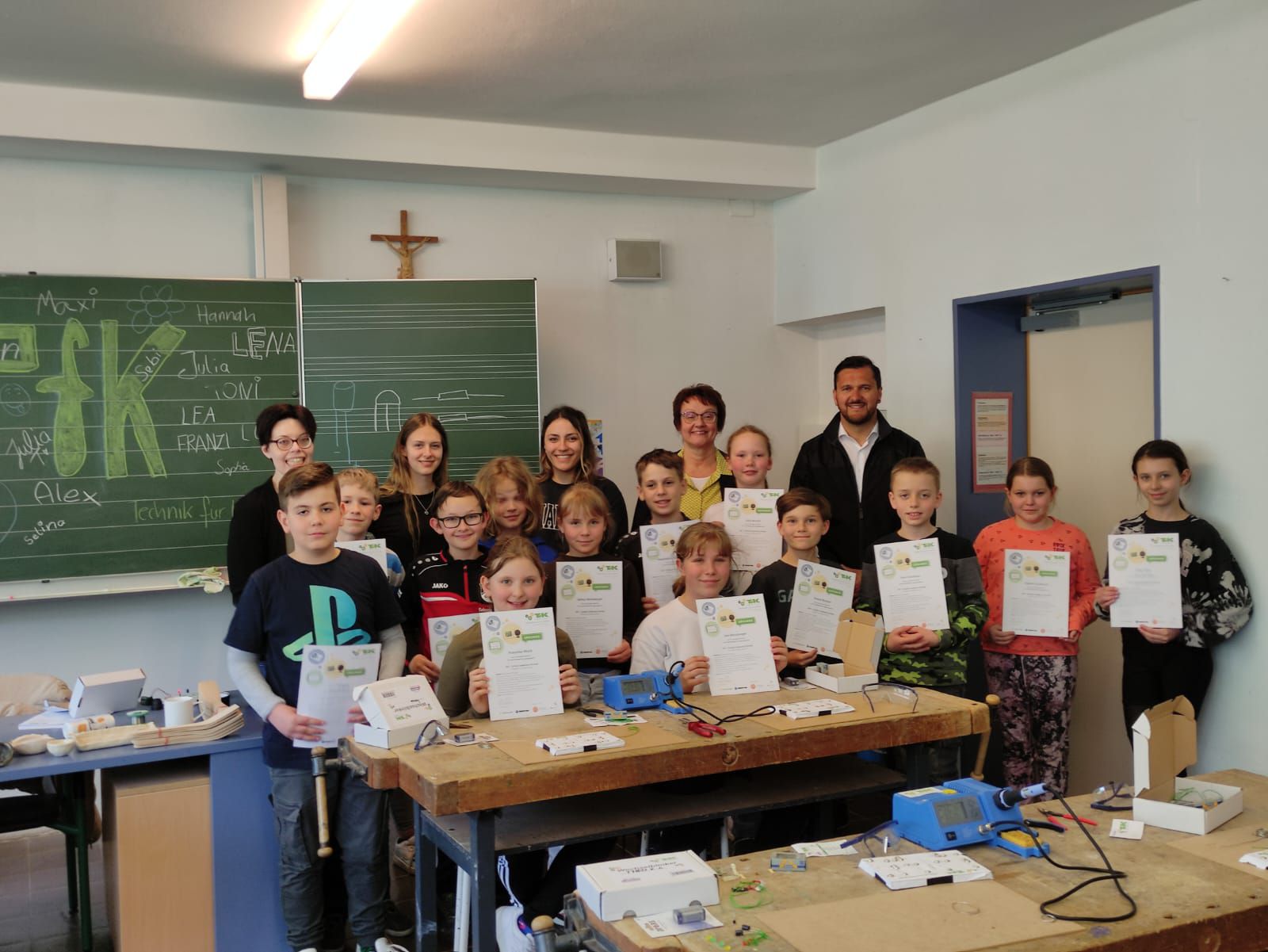 "SET - SCHÜLER ENTDECKEN TECHNIK" an der Grundschule Grafling