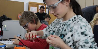"SET - Schüler entdecken Technik" an der Grundschule Reisbach