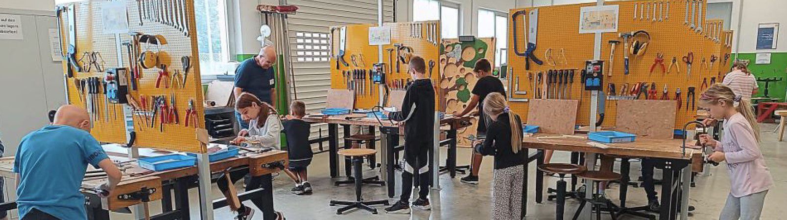 TECHNIKHAUS "Ingenieure der Zukunft im Technikhaus"