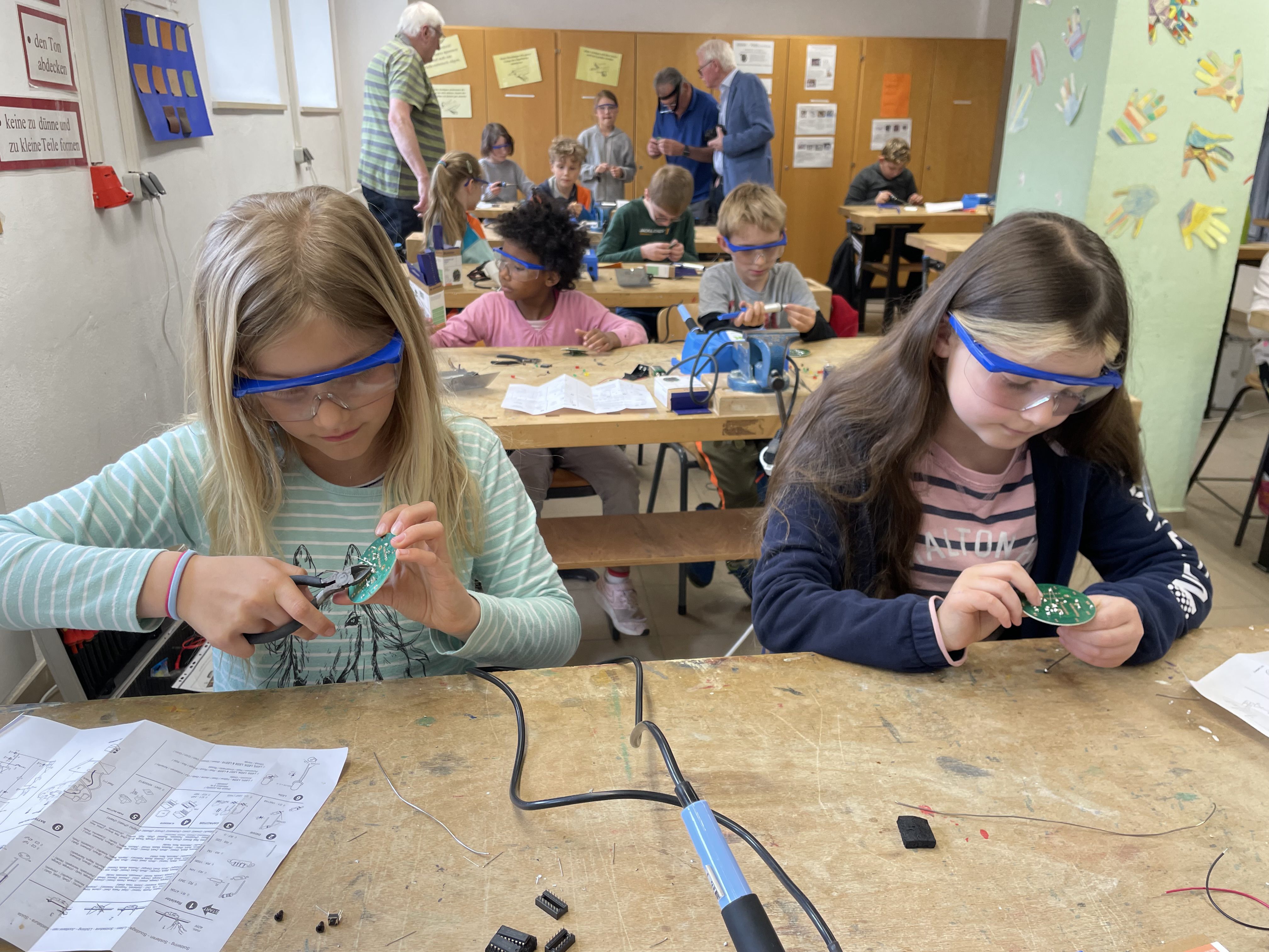 SET - SCHÜLER ENTDECKEN TECHNIK an der Grundschule Frauenau