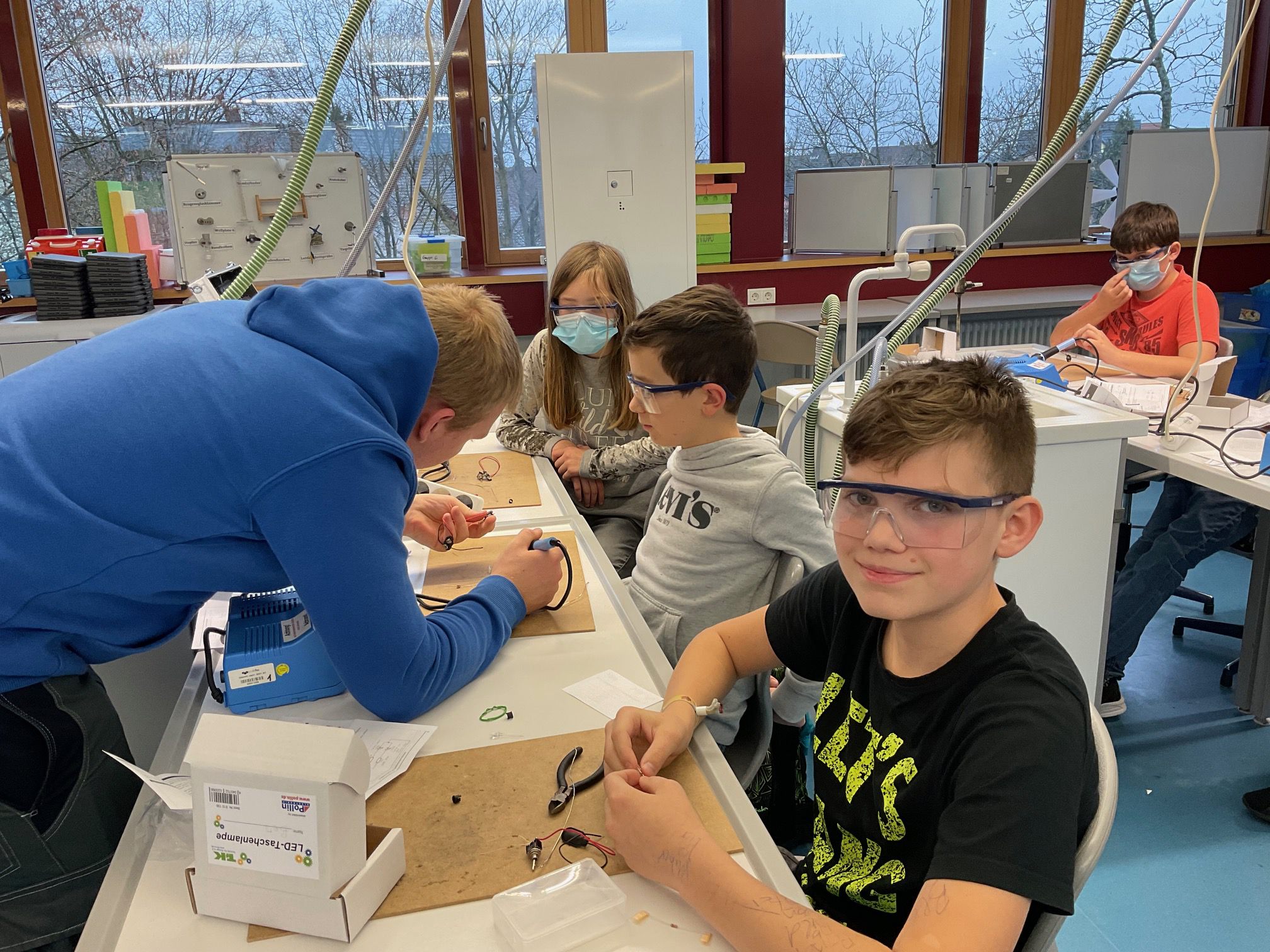 SET - SCHÜLER ENTDECKEN TECHNIK an der Realschule Hirschaid