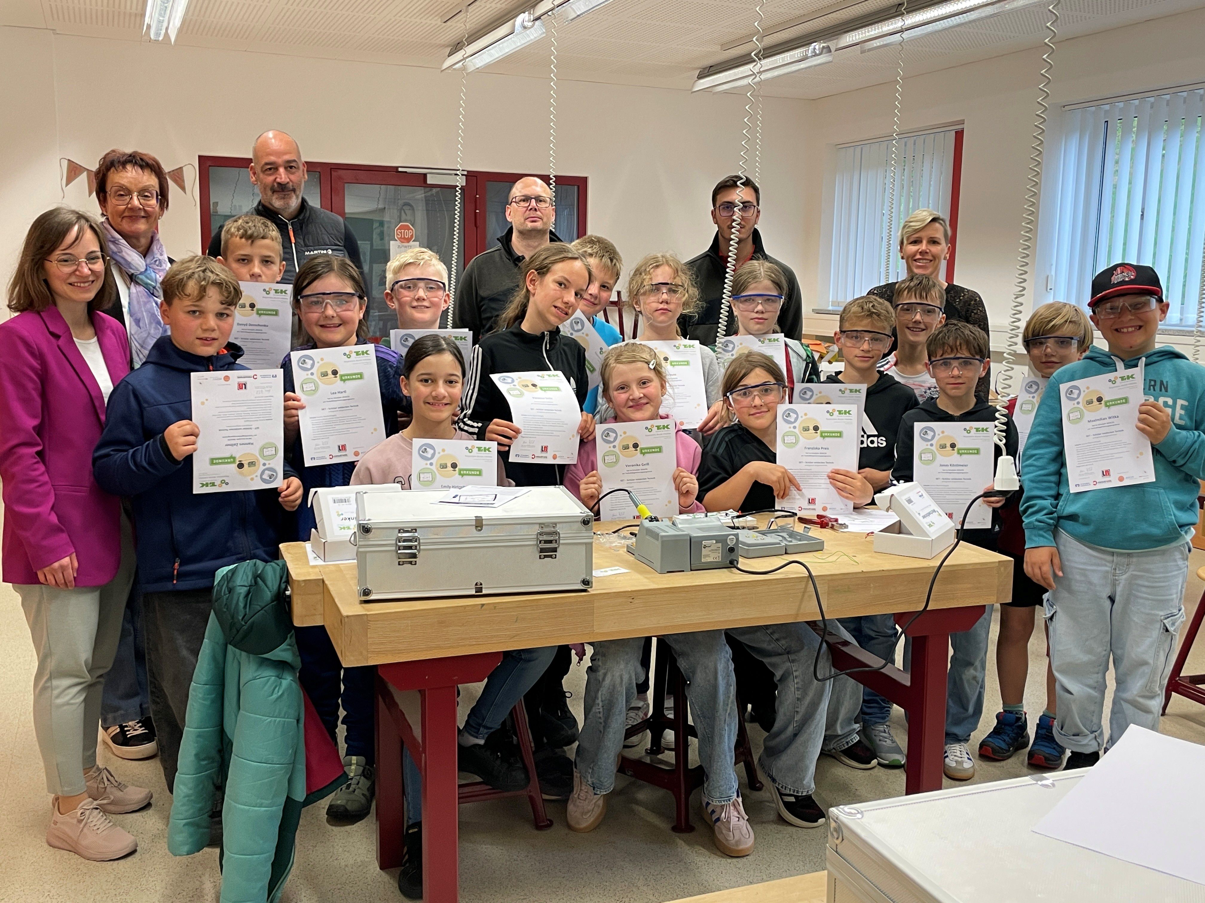 SET – SCHÜLER ENTDECKEN TECHNIK - Grundschule Bischofsmais