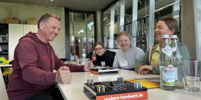 TECHNIKFERIEN "Brettspiel bauen bei Wintergarten GRUBER in Ascha"