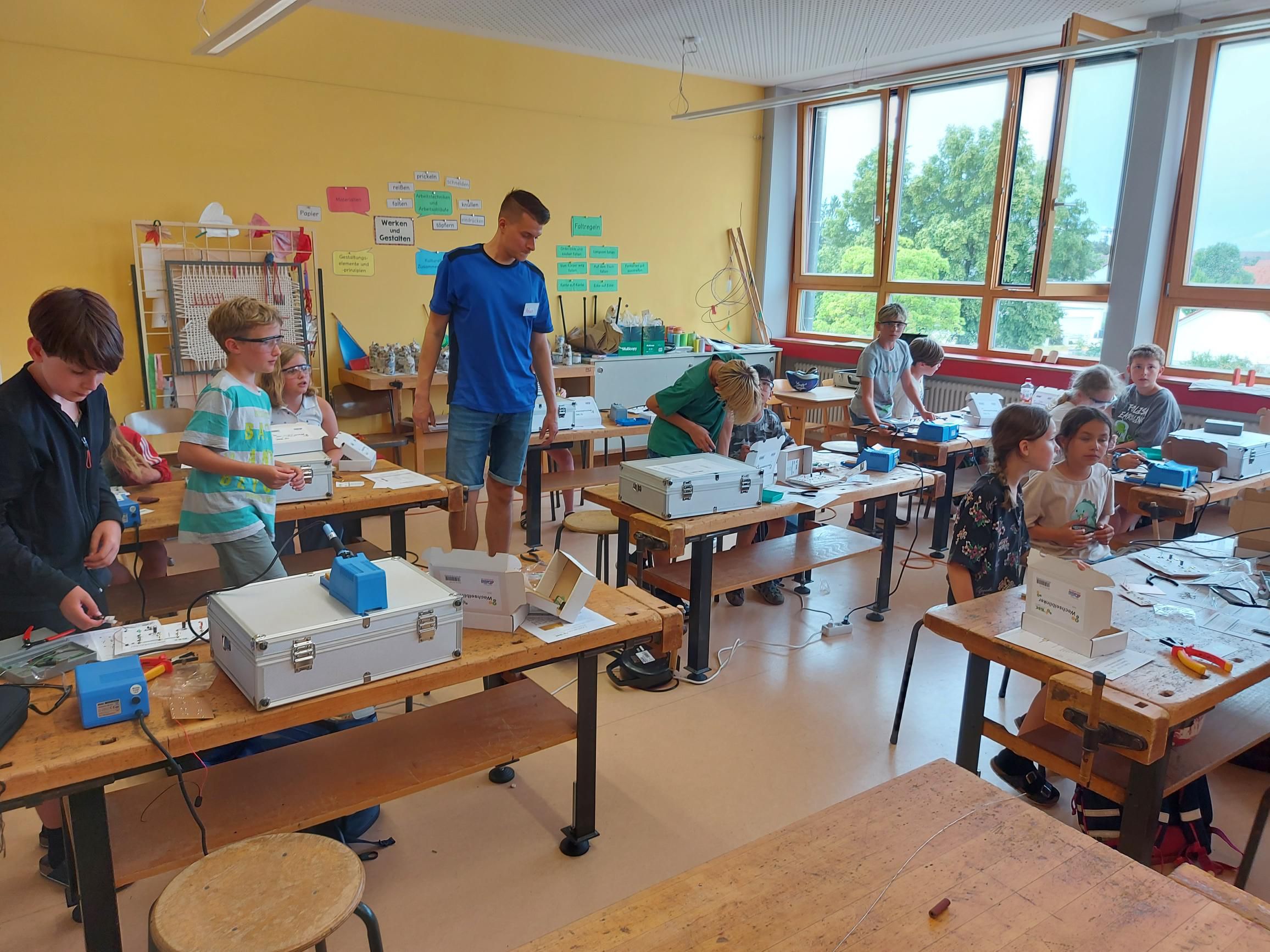 SET - SCHÜLER ENTDECKEN TECHNIK an der Grundschule Sünching