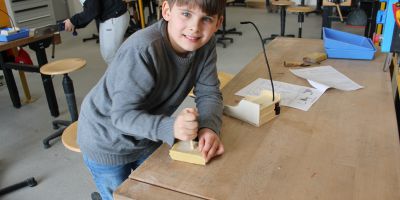 TECHNIKFERIEN "Bau einer LED-Schreibtischlampe im Technikhaus Deggendorf"