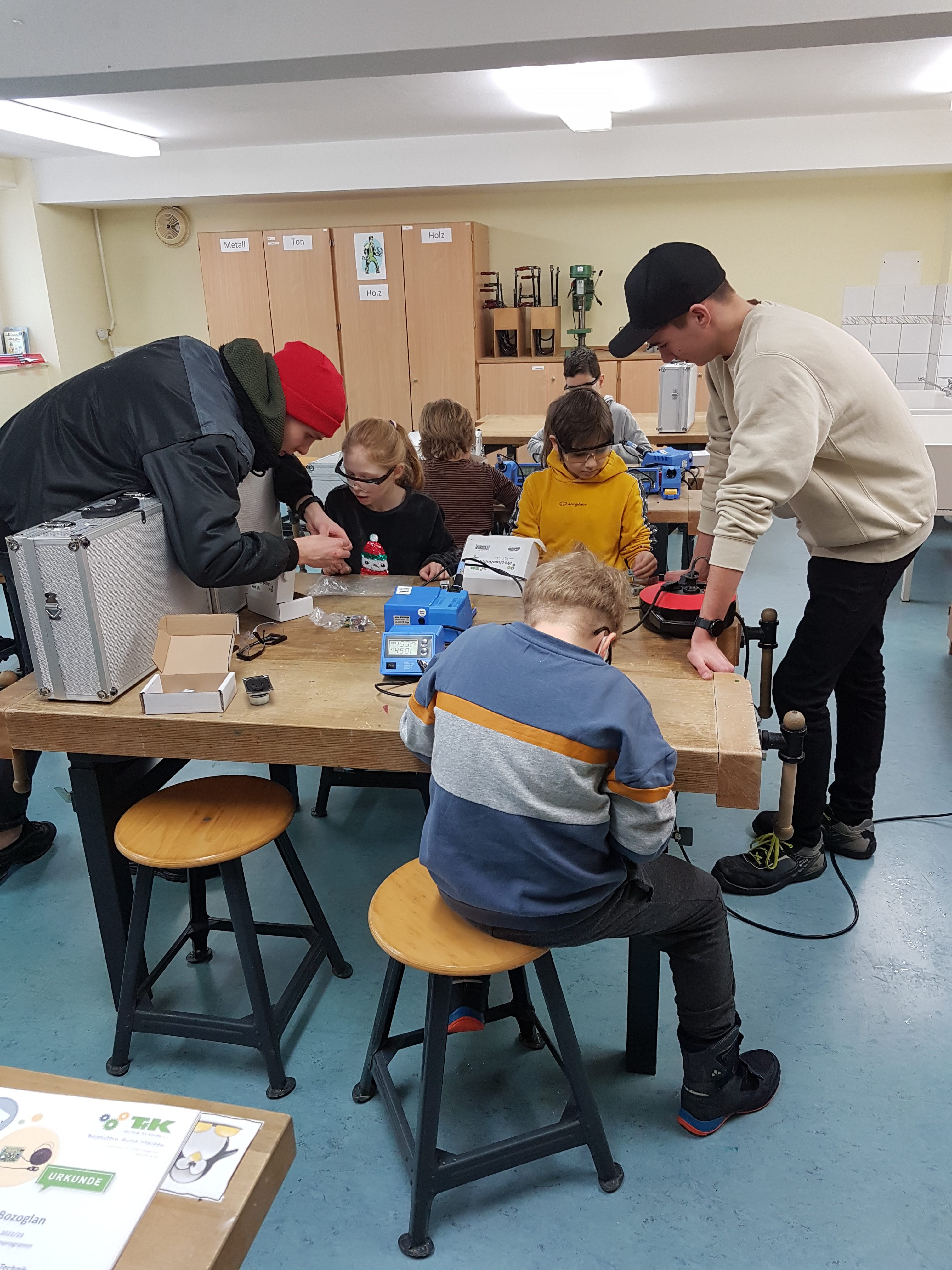 SET - SCHÜLER ENTDECKEN TECHNIK an der Grundschule Bogen