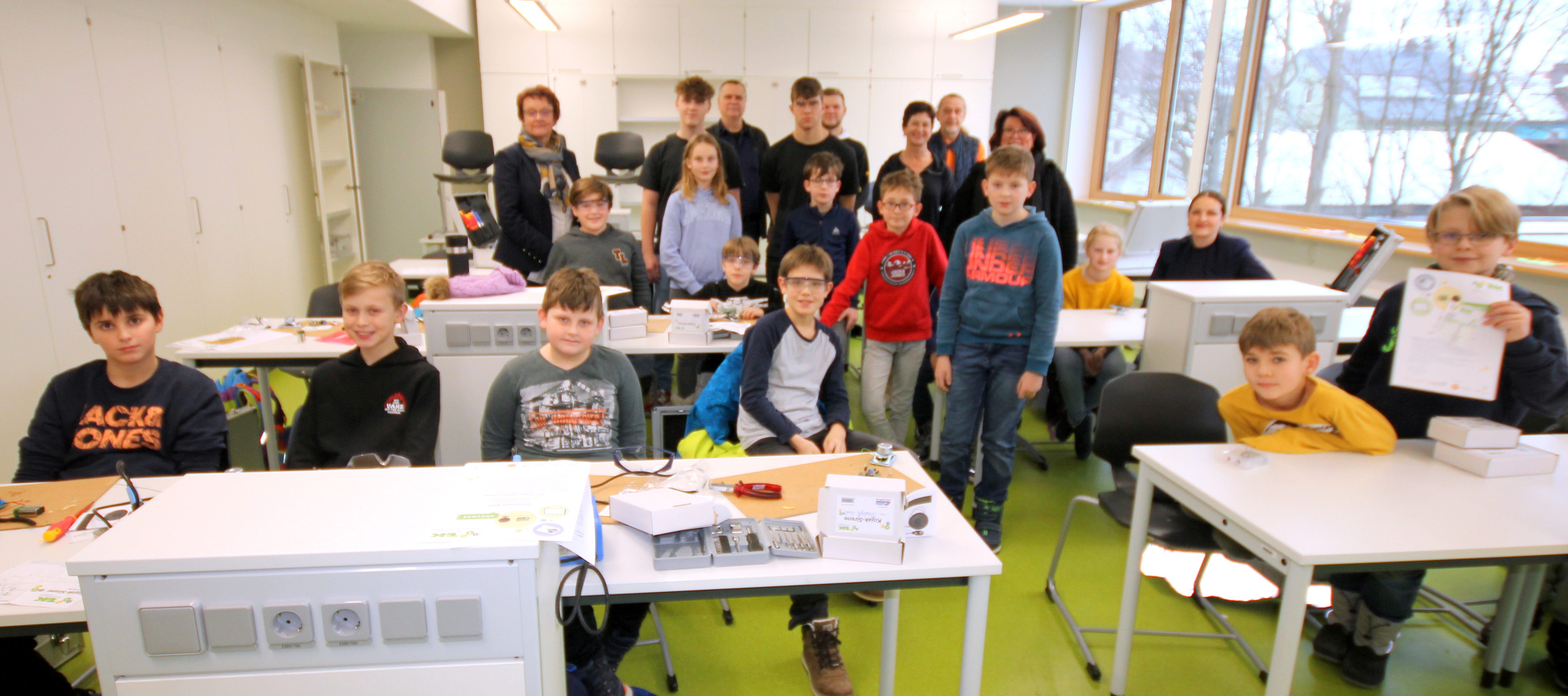 "SET - Schüler entdecken Technik" an der Realschule Furth im Wald